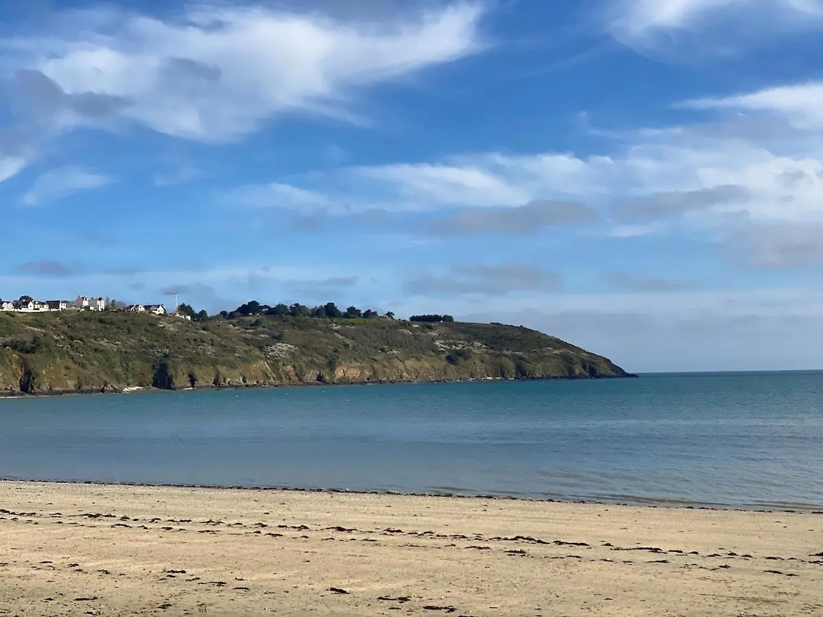 Beach House Waterfront Maison De Plage Plerin 0*,  France