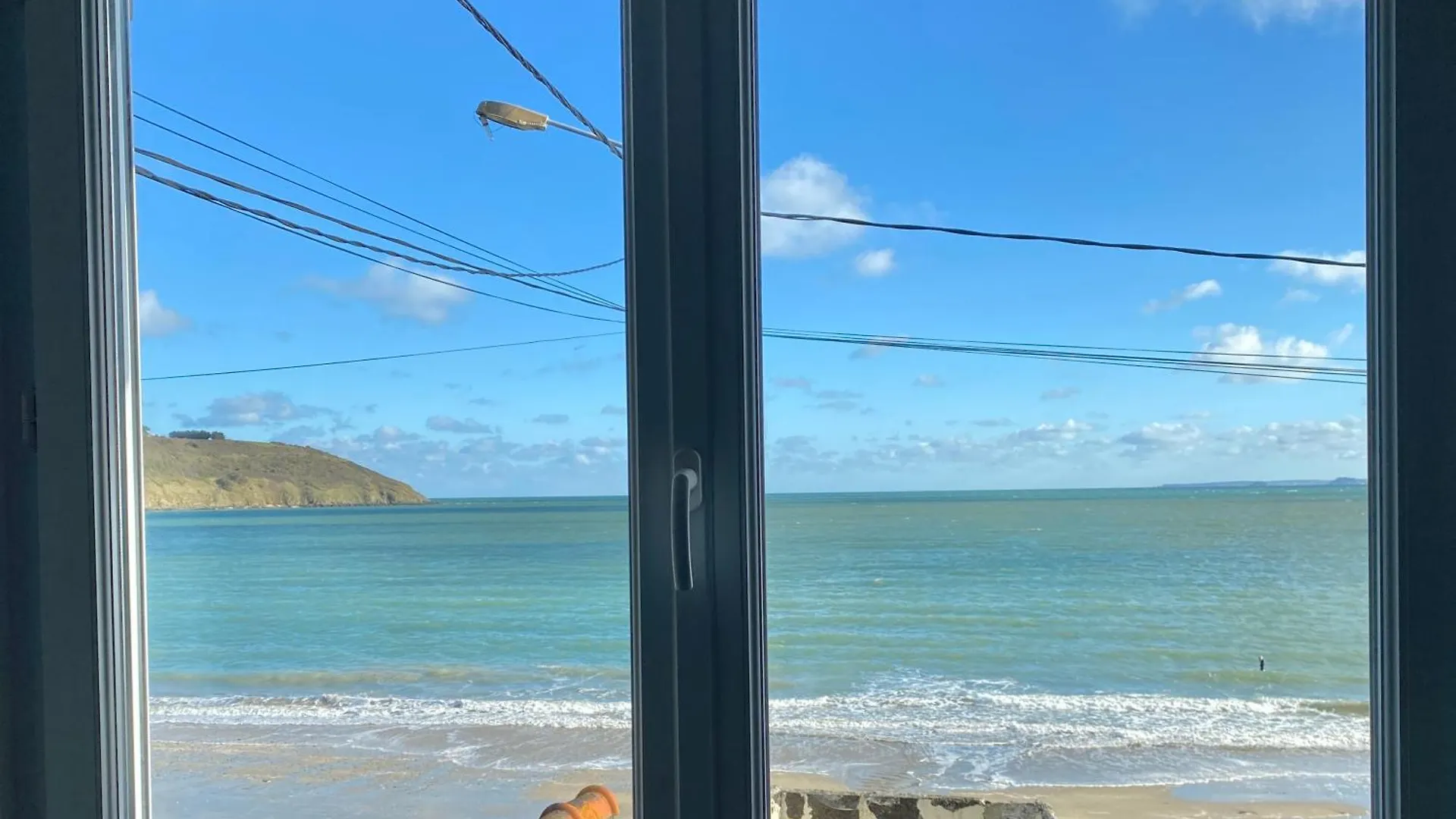 Beach House Waterfront Maison De Plage Plerin